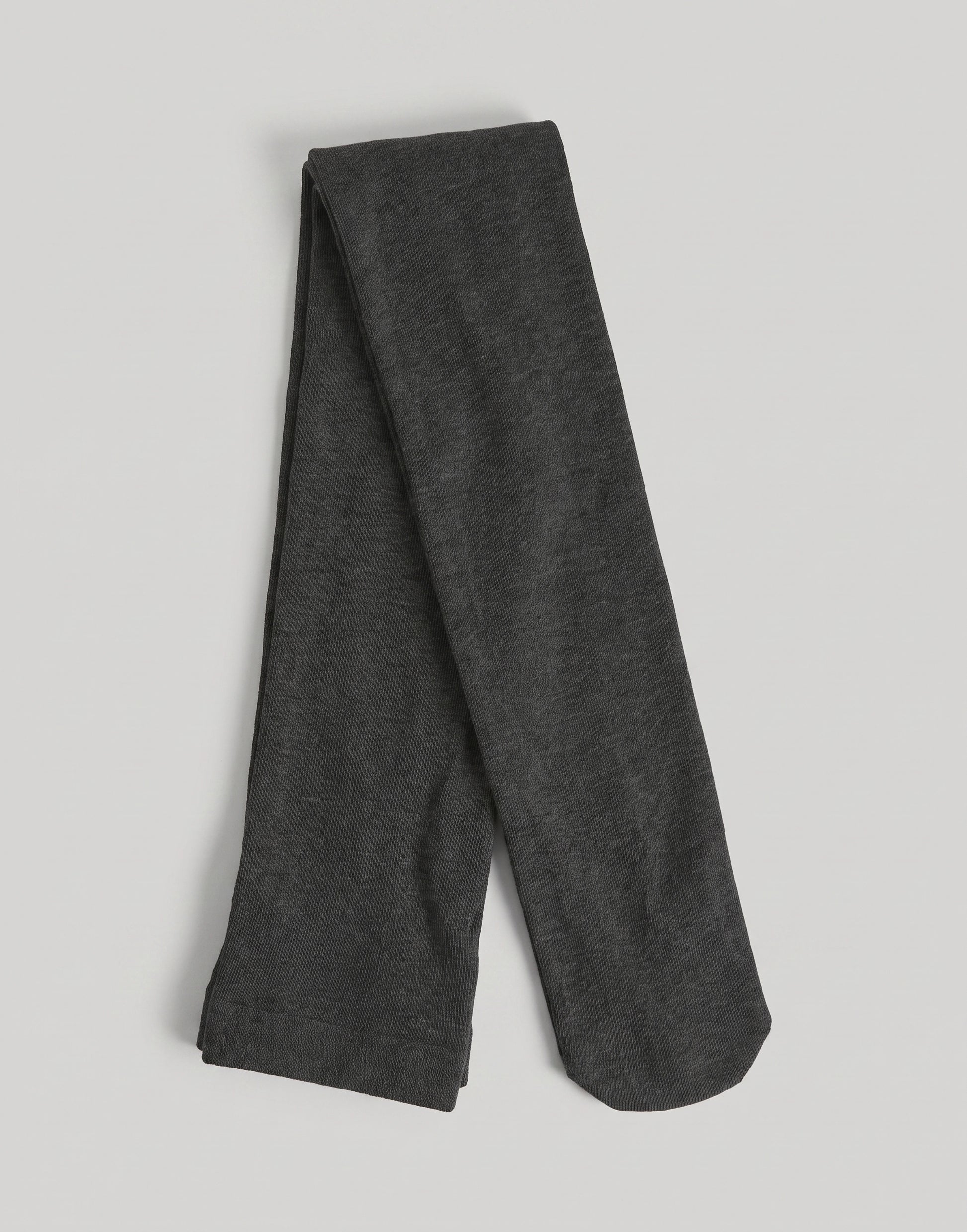 Grey fine knit organic cotton tights made from GOTS-certified organic cotton.
